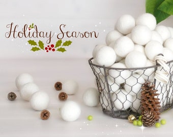 25 Felt Balls - 3CM Wool Felt Balls - 100% Wool fibers - (3cm/30mm) Holiday Season Decor - White or Red Felt Balls - Christmas Felt Balls