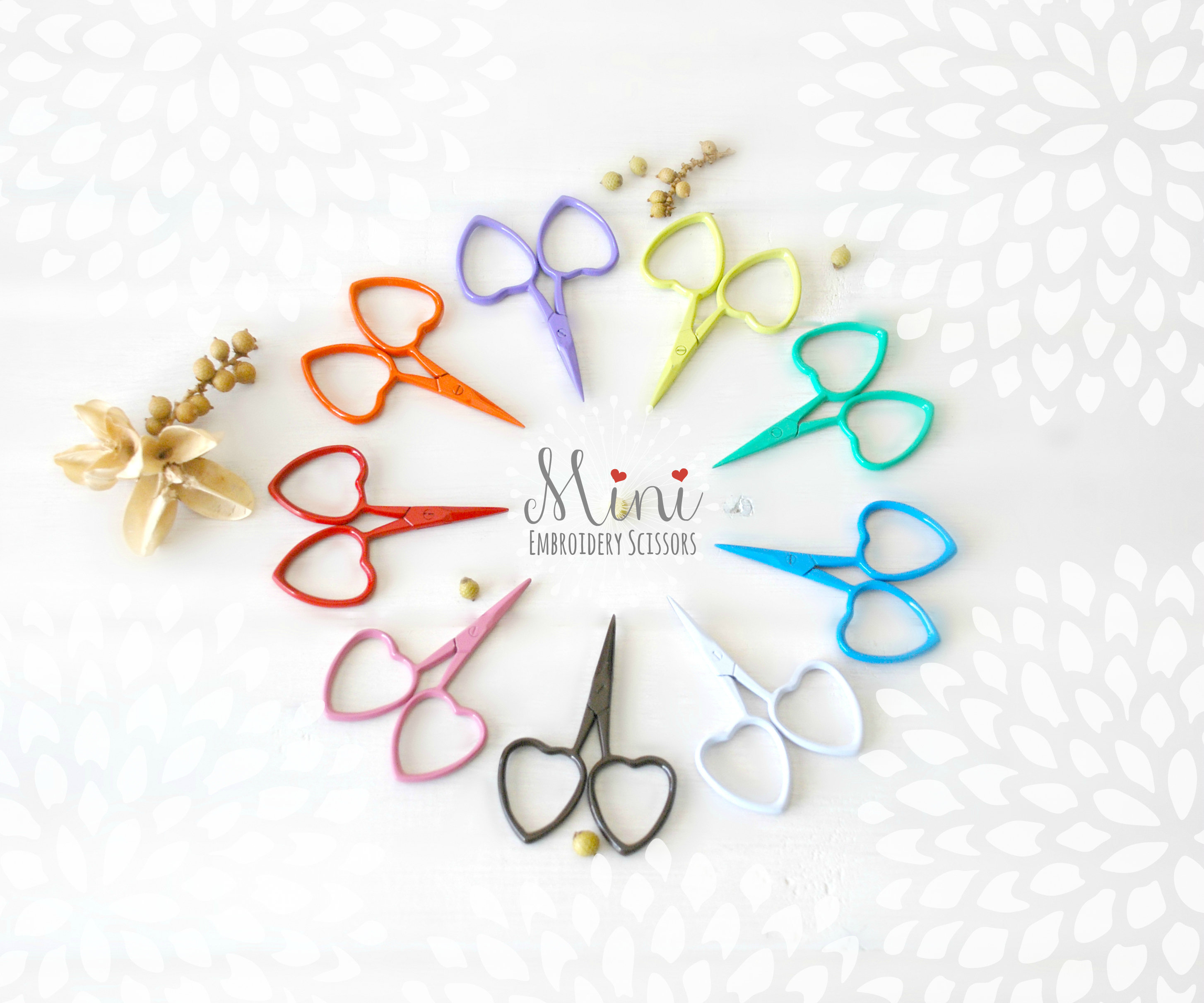 Embroidery Scissors - Colorful Mini Scissors - Shears - Ribbon Scissors -  Mini Scissor- Final Sale - Cute Mini Heart Scissors