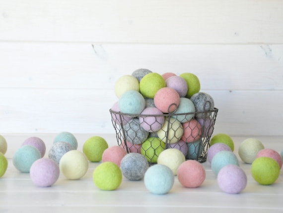Felt Balls - Pastel Bundle Felt Balls - 100% Wool Felt Balls - (18 - 20 mm)  - Easter Felt Balls - 2cm Pom Poms - DIY Easter Garland - Poms