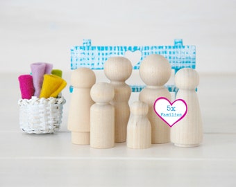 5 Families of 6 Wooden Peg Dolls - Unfinished Wooden People - Medium Family wooden peg dolls in a Muslin Bag - 30 dolls - DIY Crafts