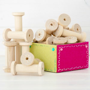 Wood Spools - 2, 4 or 6 Large  Wooden Spools - Unfinished -2-34th&quot; x 1-1/4th&quot;  - Large Wood Spools - Wood Spools for Twine - Inside Space 2&quot;