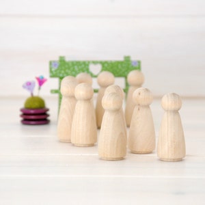 10 or 12 Wooden Peg Dolls - Unfinished Wooden People - Girl wood doll - Set of 10 or 12 wooden gilrs - DIY Wood Dolls Crafts - Peg Dolls