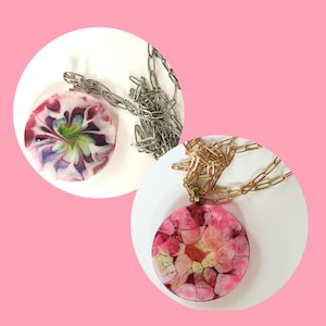 Psychedelic Resin Pendant Necklace: 1970s Boho Hippie Jewelry