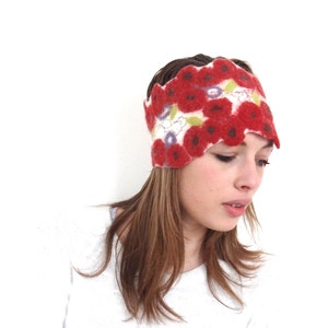 Handmade felt headband, turban, handfelted with floral motif, flowers, romantic red roses motif. Winter bride, Valentine gift idea. image 1