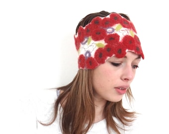 Handmade felt headband, turban, handfelted with floral motif, flowers, romantic red roses motif. Winter bride, Valentine gift idea.