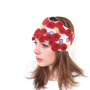 Handmade felt headband, turban, handfelted with floral motif, flowers, romantic red roses motif. Winter bride, Valentine gift idea. image 2