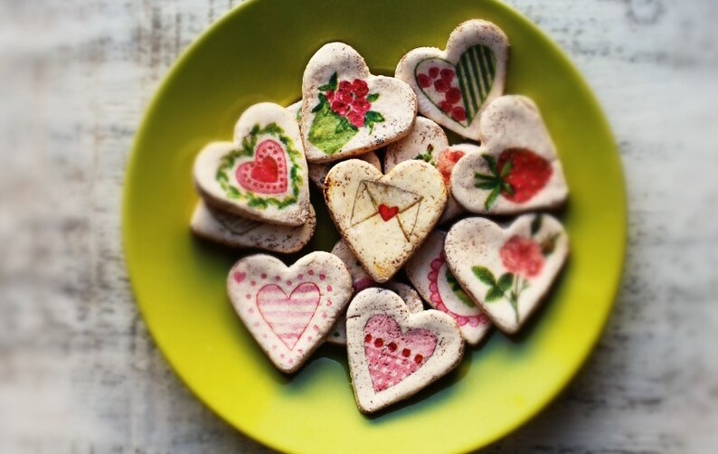 Garden wedding favors heart magnets cottage chic guest favors shabby chic bridal shower summer spring roses boho wedding bohemian wedding