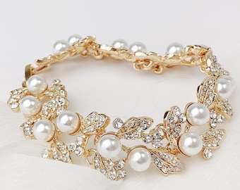 Pearl and Gold Wedding Bracelet with Crystal Detailing, Bridal Jewelry