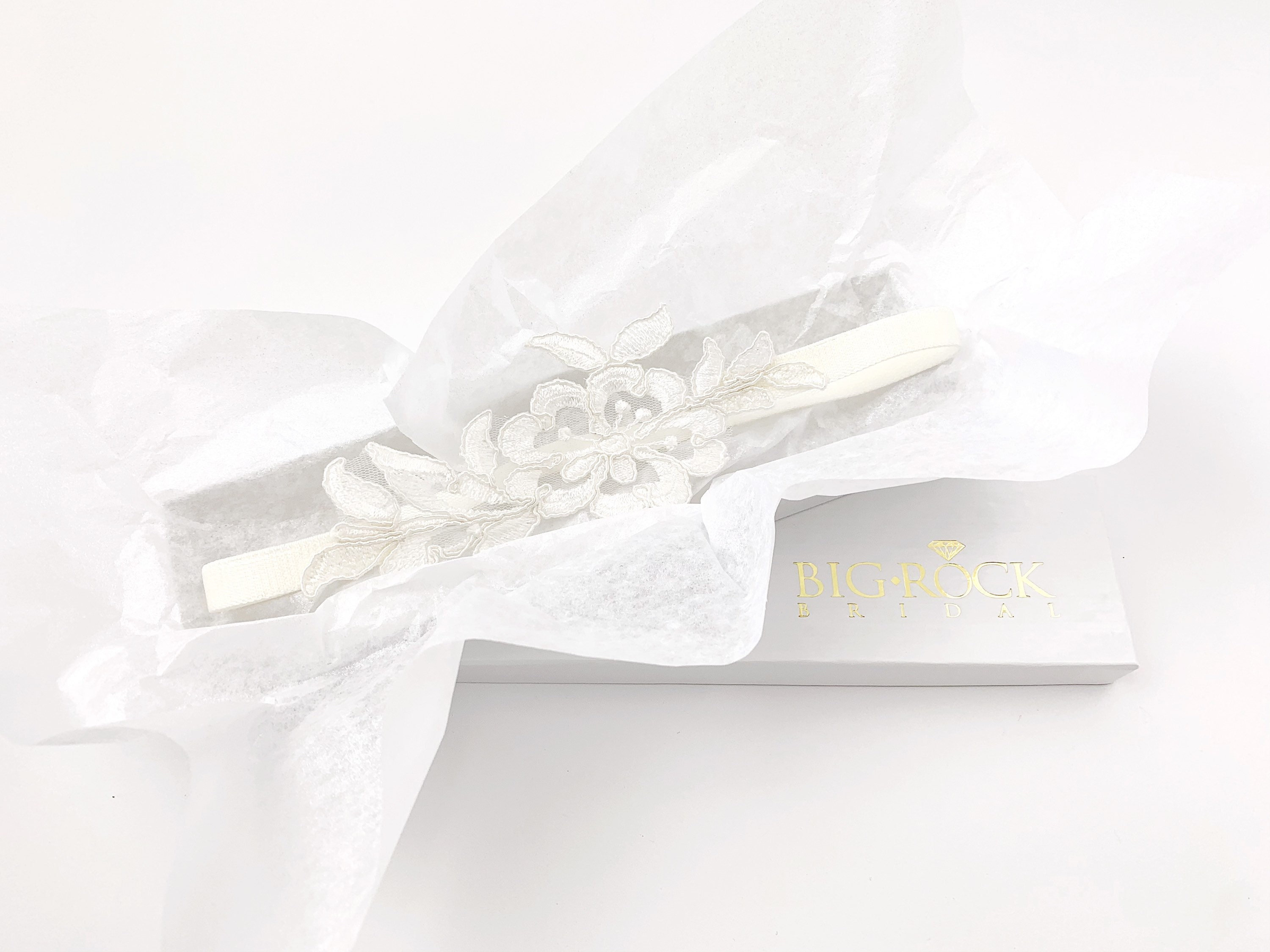 Wedding Bridal Garter Set w/ Satin Ocean Navy Beach Blue Flower White Bow Pearl 