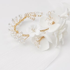 Floral Wedding Bracelet in Gold, Bridal Jewelry image 6