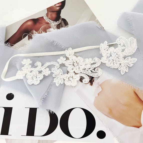 Pretty Garters for Wedding Keepsake Gift, Simple Blue Wedding Garter, Bridal Shower Gift for Bride to Be, Boudoir Lingerie Accessories
