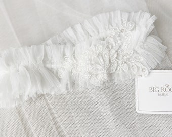 Lace Wedding Garter Belt, Garters for Wedding, Bridal Lingerie Shower Gift for Bride, Boho Wedding Accessories