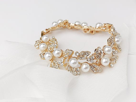 Pearl and Gold Wedding Bracelet with Crystal Detailing, Bridal Jewelry