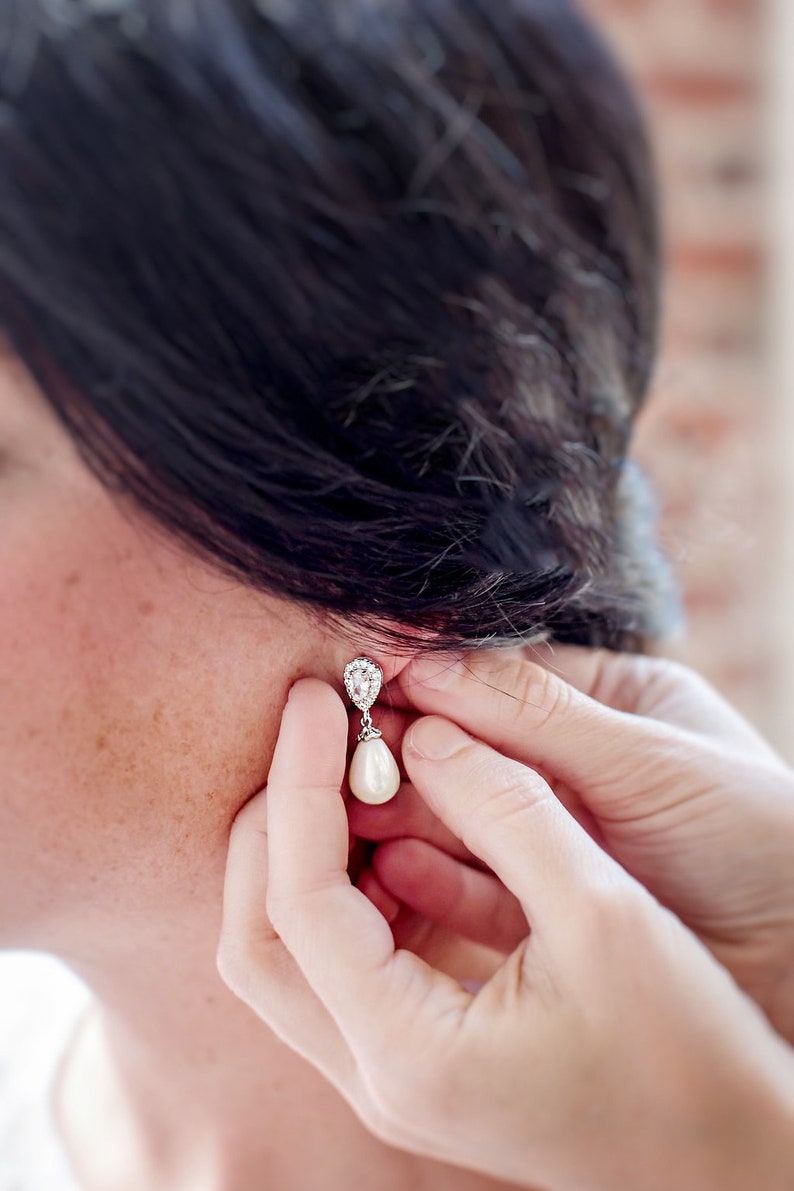 Pearl Earrings, Bridal Earrings, Dangle Earrings, Silver Earrings, Wedding image 2