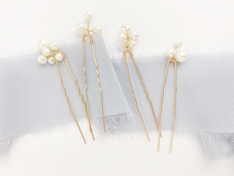 Pearl Wedding Hair Pins set in Gold for your Bridal Hair image 2