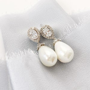 Pearl Earrings, Bridal Earrings, Dangle Earrings, Silver Earrings, Wedding image 3