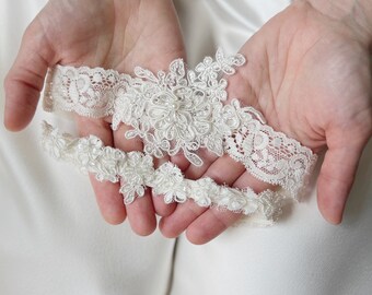 Lace Bridal Garter Set, Bridal Shower Gift for Bride, Wedding Garter, Bridal Lingerie, Wedding Accessories