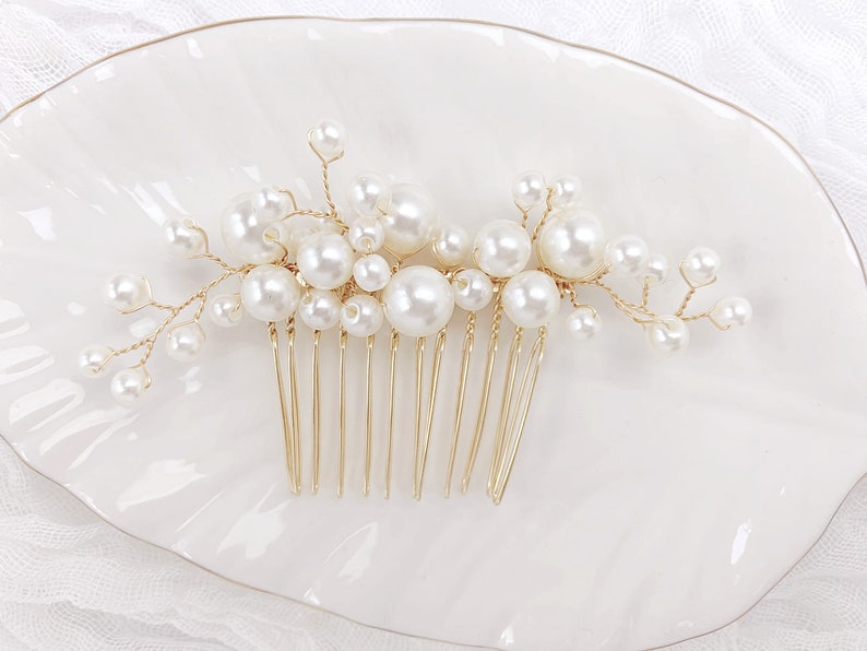 Pearl and Gold Bridal Hair Comb Pearl Hair Piece for Wedding Pearl Bridal Headpiece Silver or Rose Gold Wedding Headpiece for Bride image 5