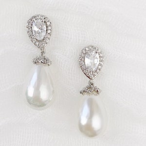 Pearl Earrings, Bridal Earrings, Dangle Earrings, Silver Earrings, Wedding image 5