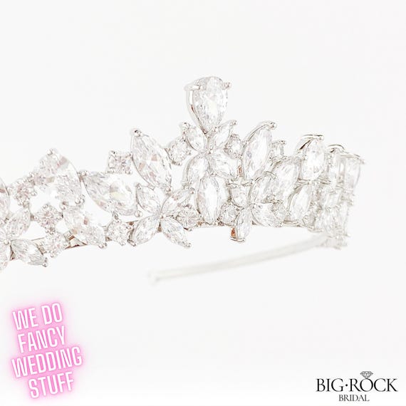 Crystal Wedding Tiara for Bride, Crystal Tiara Crown, Gift for Bride to Be
