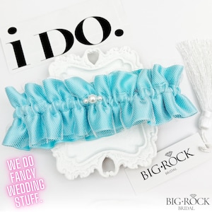 Luxury Blue Wedding Garter, Something Blue for Bride, Pearl Bridal Garter Belt, Bride Gift, Bridal Shower Gift, Wedding Keepsake