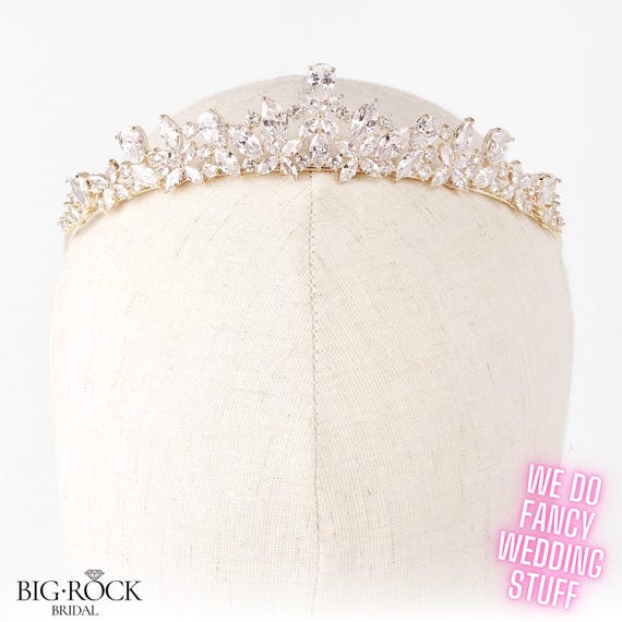 Gold Crystal Bridal Tiara, Wedding Headpiece, Tiara Crown, Crystal Crown, Bride to Be, Bridal Hair Accessories, Bridal Hair Piece