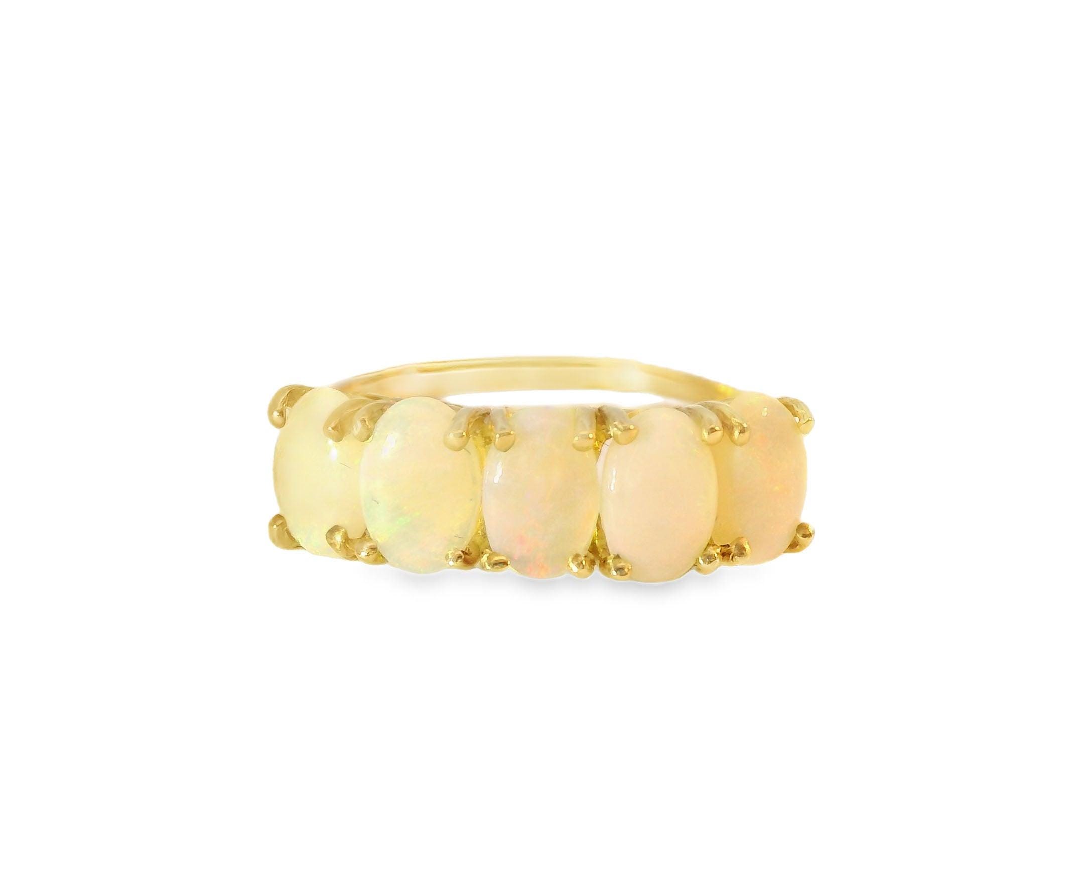 Beautiful Estate 14K Yellow Gold Natural Opal Five Stone 5-Stone Band Ring