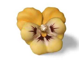 14K Yellow Gold Enamel Diamond Pansy Flower Pendant Brooch