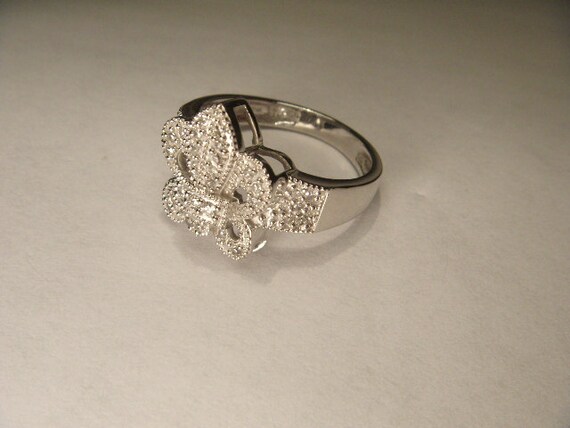 Stunning Estate 14K White Gold Diamond Fleur-de-l… - image 2