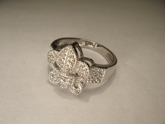 Stunning Estate 14K White Gold Diamond Fleur-de-l… - image 1