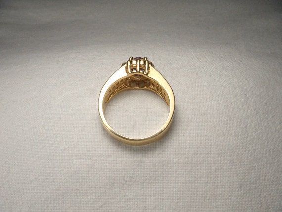 Magnificent Estate 14K Yellow Gold One Carat Soli… - image 3