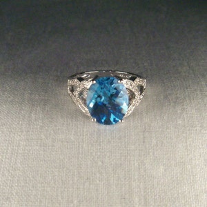 Magnificent Estate 14K White Gold Huge Blue Topaz Diamond Filigree Ring Band
