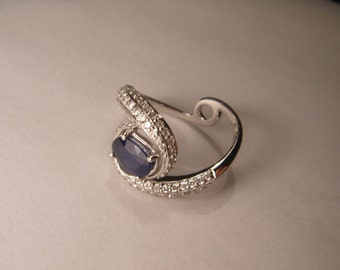 Gorgeous 14K White Gold Sapphire Pave Diamond Swirly Band Ring
