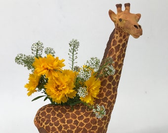 Giraffe Vase,Giraffe Flower Vase,Safari Art,Animal Sculpture,Art and collectibles,GiraffeArt, Home Decore