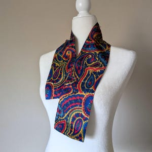 Groovy Vintage Scarf with Colorful Paisley Pattern