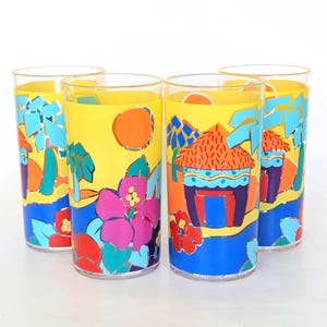 1980s Vintage Colorful Plastic Tumblers with Tropical Design - Acrylic Drinking Glasses Set of 4