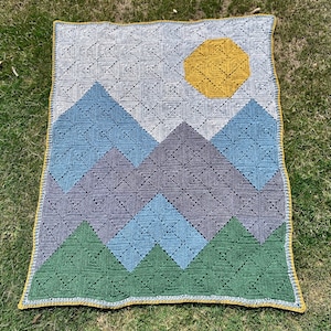 Mountain Crochet Blanket Pattern