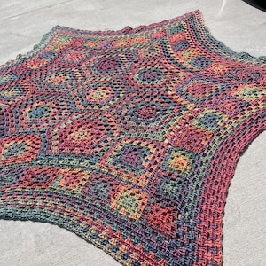 Crochet Blanket Pattern - Grannies Gone Wild Blanket // Afghan