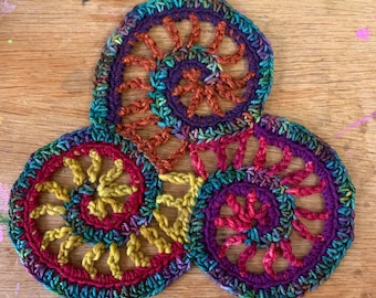 Freeform Crochet Pattern - Openwork Triskelion Spiral