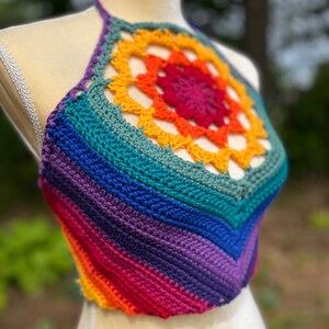 Mandala Crop Top Crochet Pattern // Hippie Halter Crochet Tutorial image 4