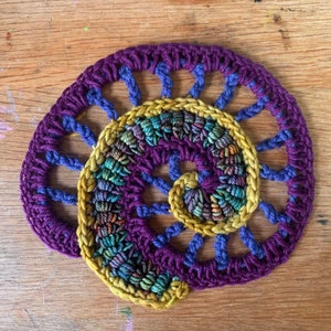 Freeform Crochet Pattern - Openwork Bullion Spiral