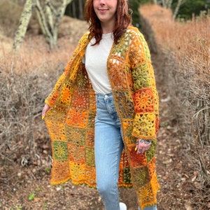 Flower Duster Crochet Pattern // Long Sweater Coat image 3