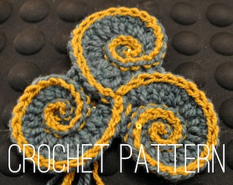 Crochet Motif Pattern - Triskelion // Freeform Crochet Spiral Motif DIY Applique