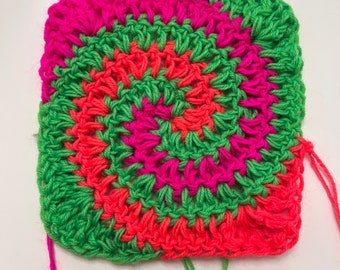 Spiral Granny Square Crochet Pattern