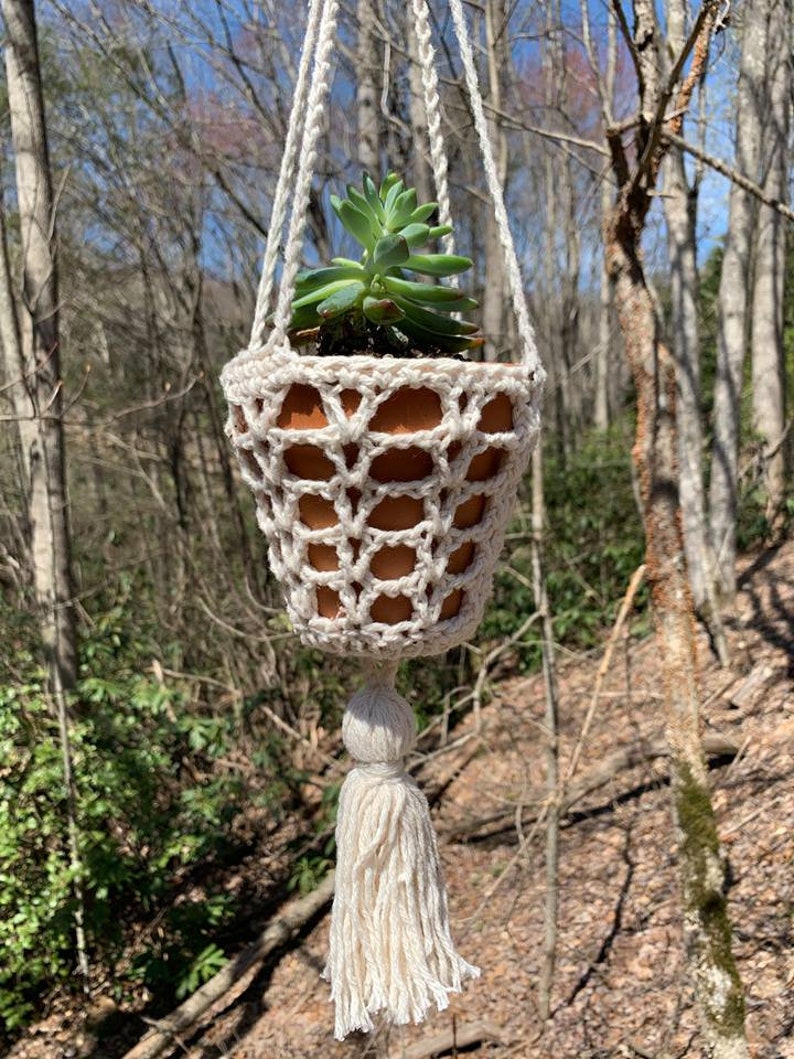5 Hanging Planters with Tassels Boho Home Decor Crochet Plant Hangers Succulent Planter Crochet Planter Pattern