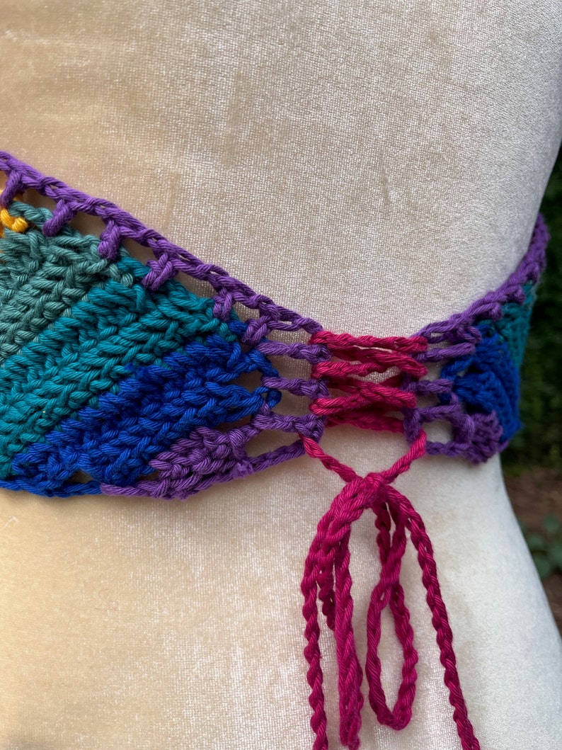 Mandala Crop Top Crochet Pattern // Hippie Halter Crochet Tutorial image 9