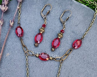 Robijnrode kristallen ketting en oorbellen set, antieke bronzen middeleeuwse sieradenset, rode Victoriaanse sieraden