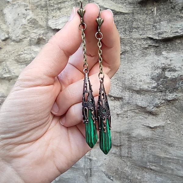 Long malachite earrings, dangle green gemstone earrings, Art Nouveau green stone point earrings filigree pendulum earrings malachite drops