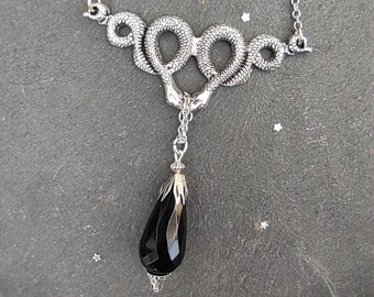 Gothic snake necklace, silver serpent necklace with black teardrop, black crystal necklace, witchy jewelry, witch necklace, gothic jewelry