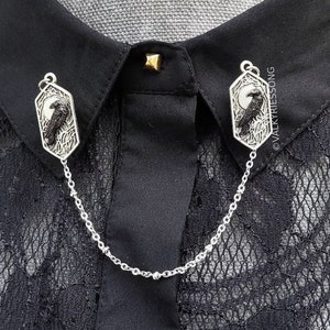 Black raven brooches with chain, antique silver bird collar pins, gothic crow cape brooch, whimsigoth collar chain cute satellite bead chain